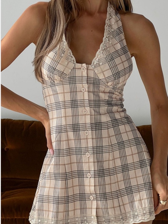 Princess Polly Dresses & Skirts - Princess Polly plaid mini dress